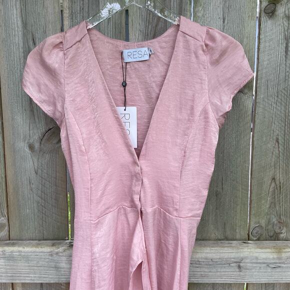 Resa Lindsay Wrap Dress Plunge V-Neck Wedding Bridesmaid Satin Pink Small NWT - Picture 3 of 13